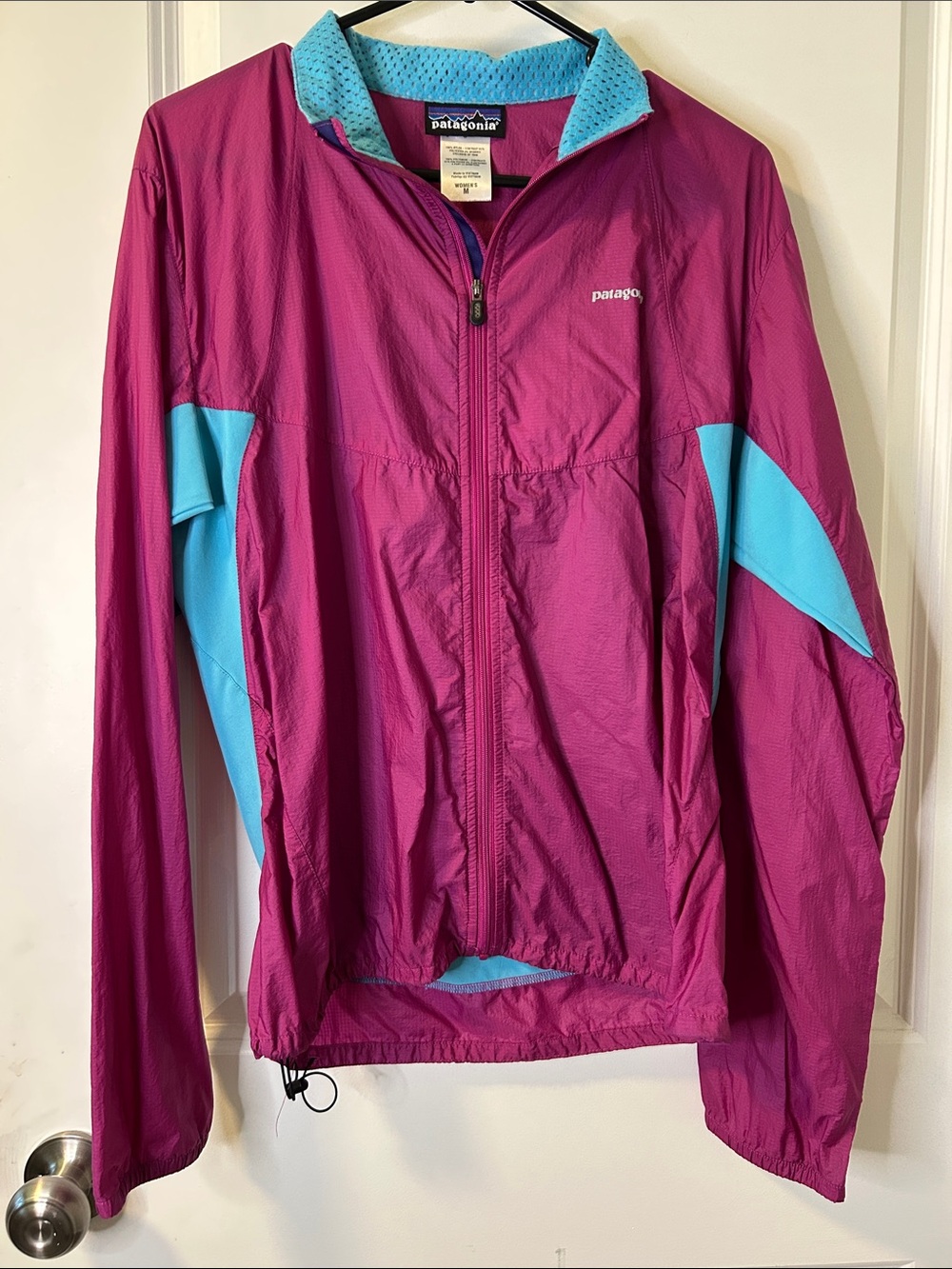 Patagonia Magenta and Turquoise Lightweight Wind Jacket